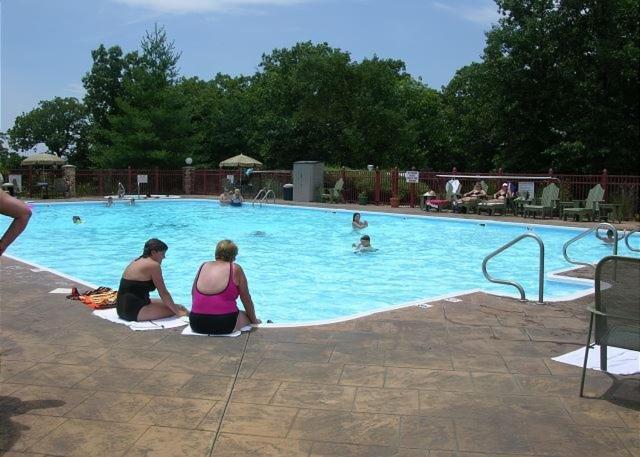 Carefree Getaways Condo Branson Exterior photo